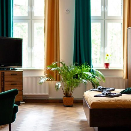 Bailey Apartment Krasków Exterior foto